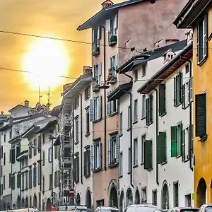 https://bb-belle-arti.italymilanhotels.net