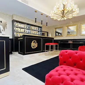 Spanish Diamond Luxury & Jacuzzi Gasthuis